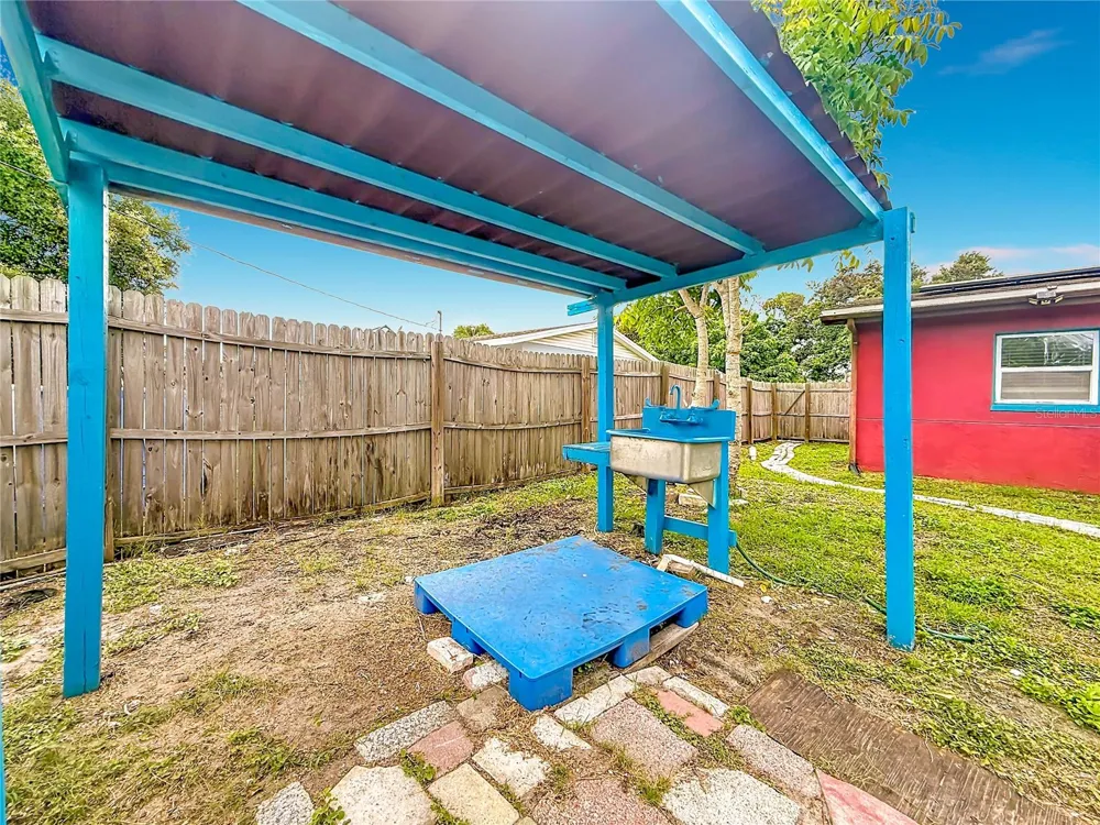 6430 83RD AVENUE Pinellas Park, FL 33781
