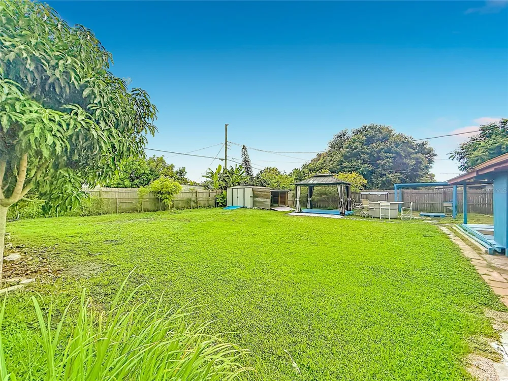 6430 83RD AVENUE Pinellas Park, FL 33781