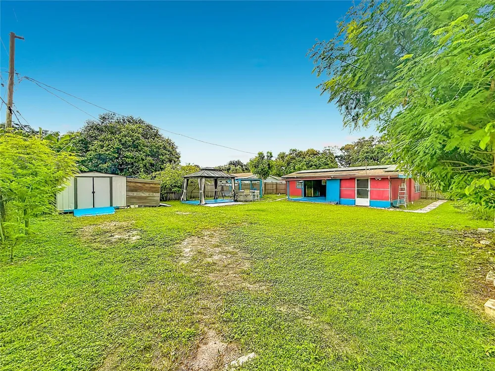 6430 83RD AVENUE Pinellas Park, FL 33781