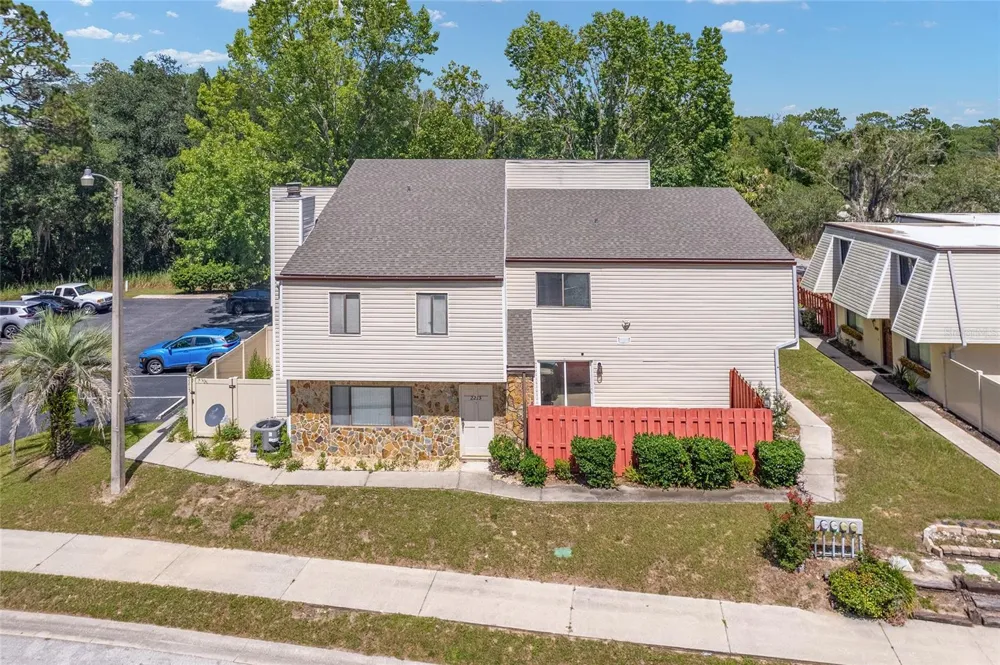 2213 NE 45TH AVENUE ocala, FL 34470