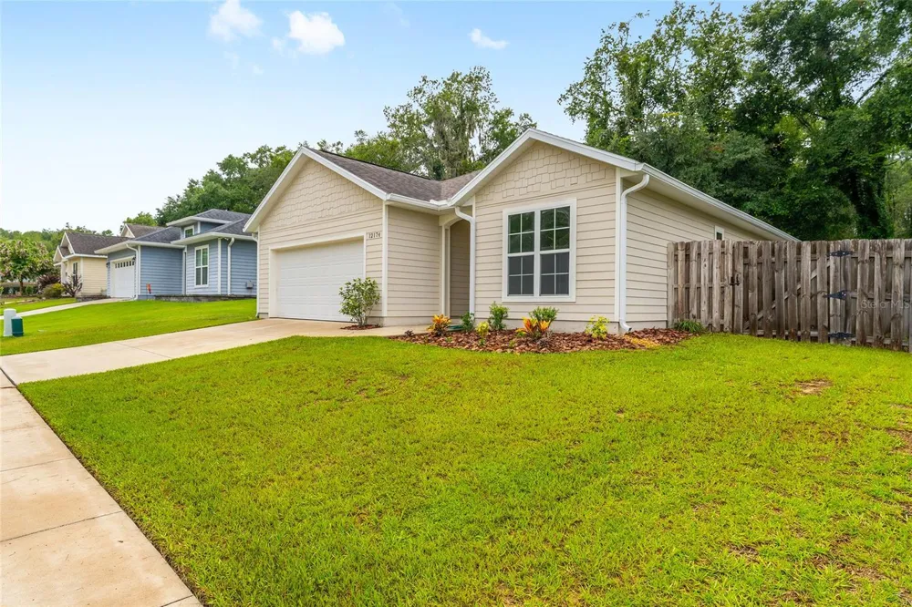 12174 NW 162ND DRIVE Alachua, FL 32615