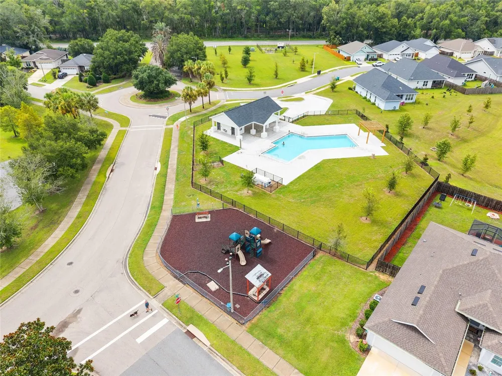 12174 NW 162ND DRIVE Alachua, FL 32615