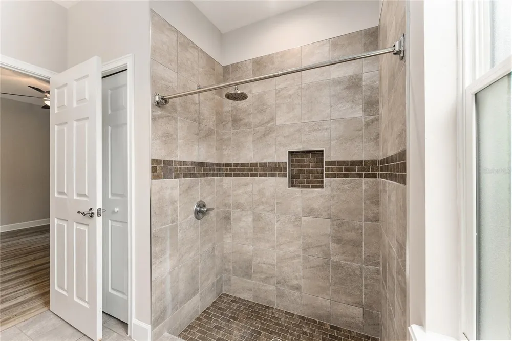 12174 NW 162ND DRIVE Alachua, FL 32615
