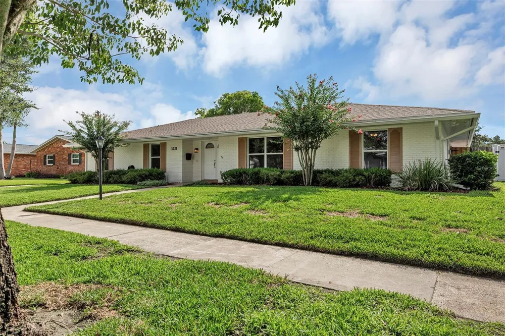 3021 BRANDYWINE DRIVE Orlando, FL 32806