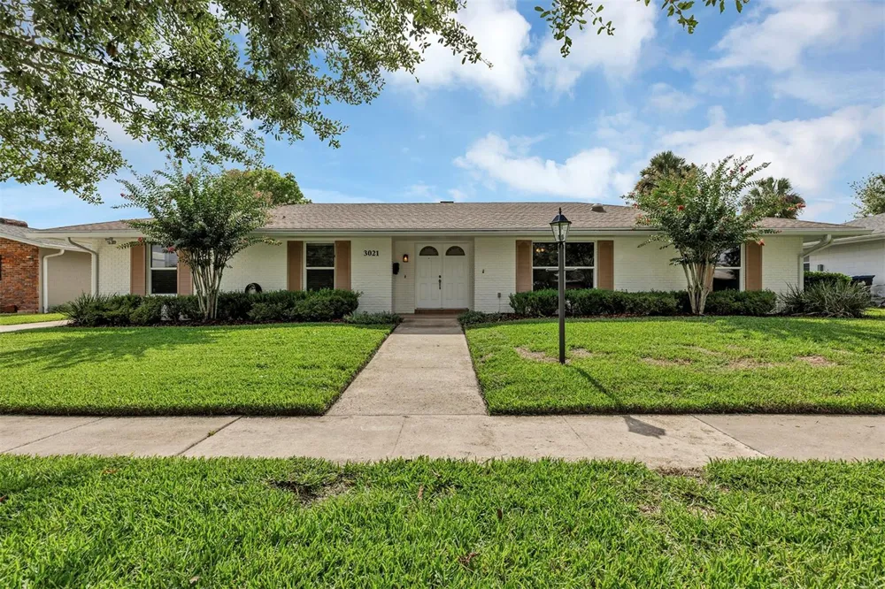 3021 BRANDYWINE DRIVE Orlando, FL 32806