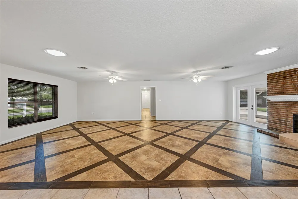 3021 BRANDYWINE DRIVE Orlando, FL 32806