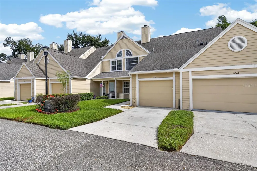 1214 BIG PINE DRIVE Valrico, FL 33596