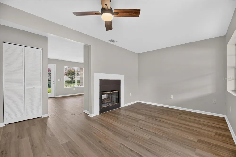 1214 BIG PINE DRIVE Valrico, FL 33596