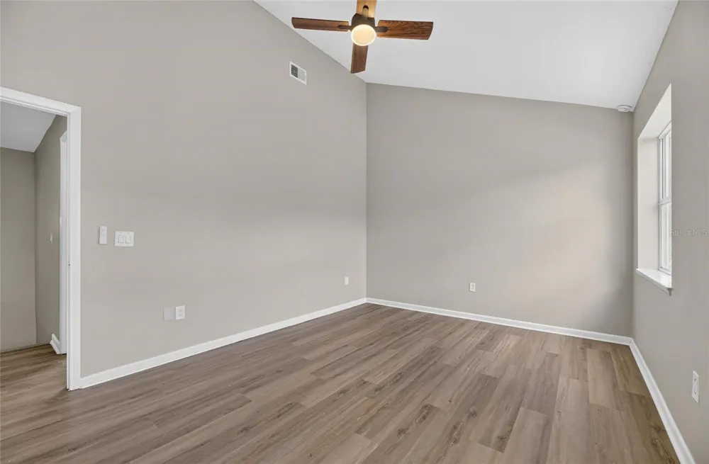 1214 BIG PINE DRIVE Valrico, FL 33596