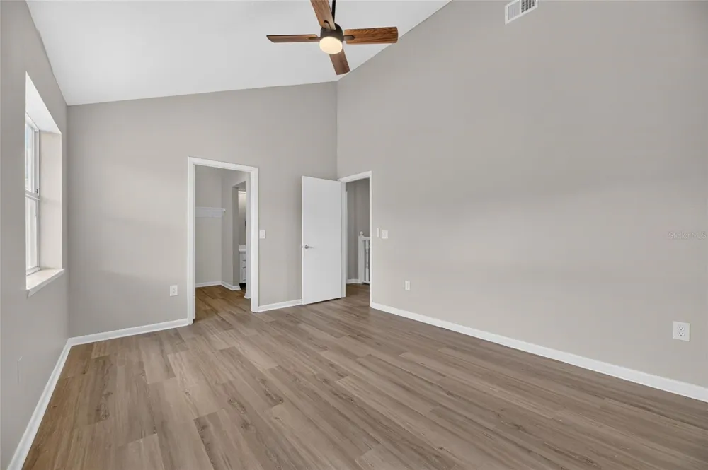 1214 BIG PINE DRIVE Valrico, FL 33596