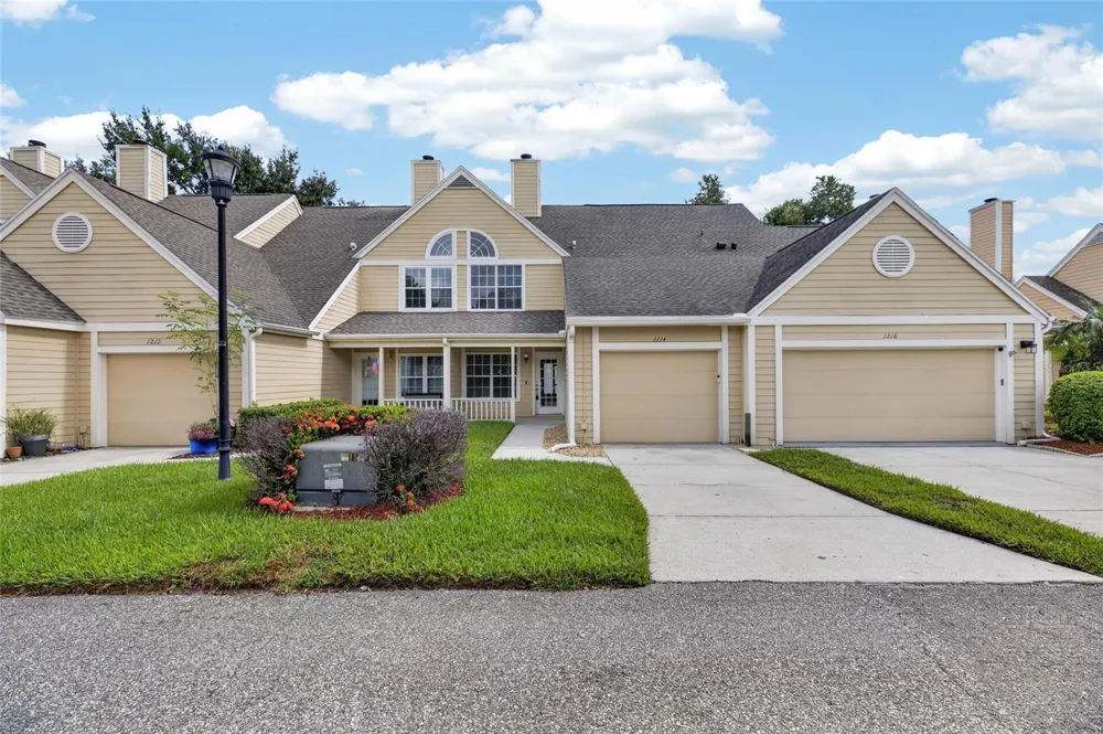 1214 BIG PINE DRIVE Valrico, FL 33596