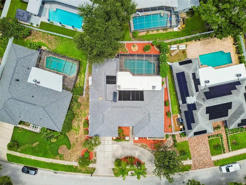 1563 MISTY PLATEAU TRAIL Clearwater, FL 33765
