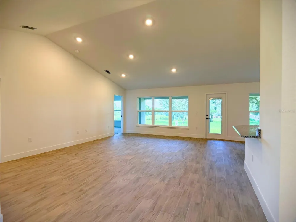 36893 HIDDEN VIEW CIRCLE Dade City, FL 33523