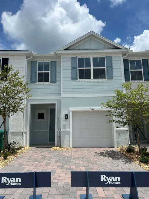 1838 KENDALL POINTE PLACE