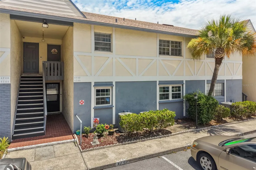 4740 AVON COURT #4740 St Cloud, FL 34769