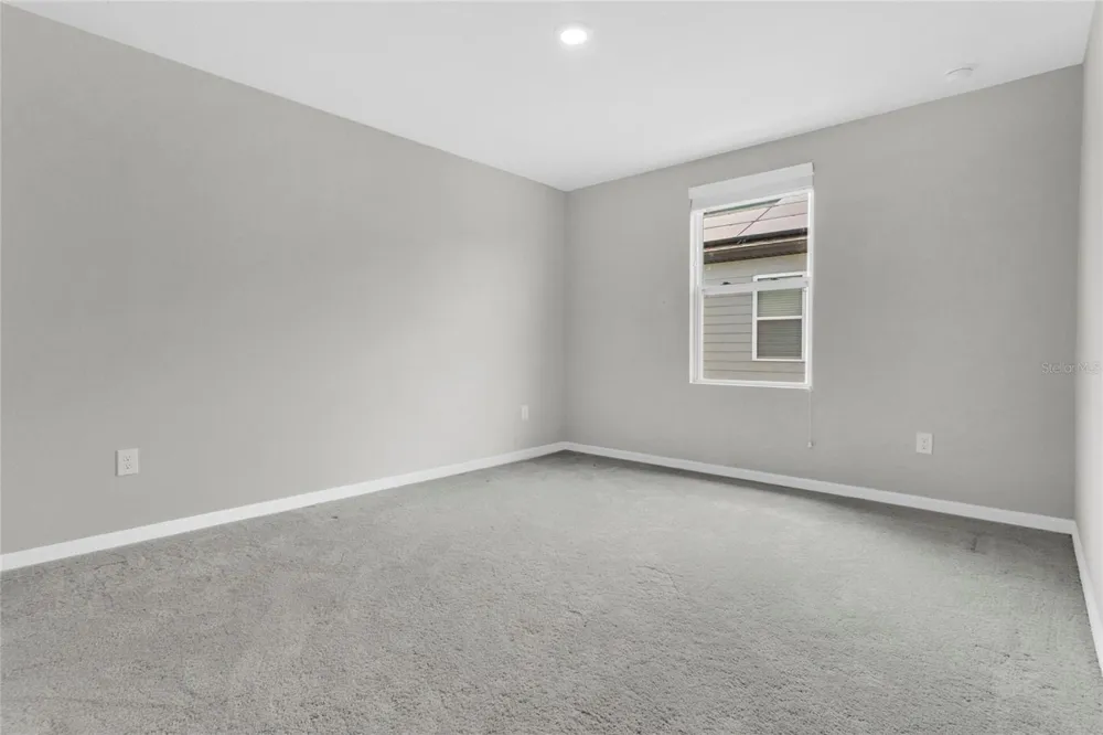 9169 WAVERLY WALK DRIVE Orlando, FL 32817
