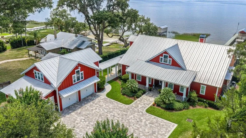 11940 SE 128TH PLACE ROAD Ocklawaha, FL 32179