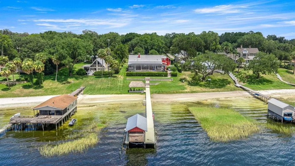 11940 SE 128TH PLACE ROAD Ocklawaha, FL 32179