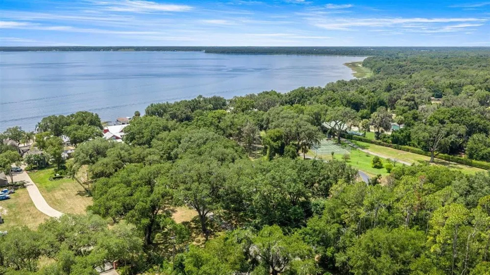 11940 SE 128TH PLACE ROAD Ocklawaha, FL 32179