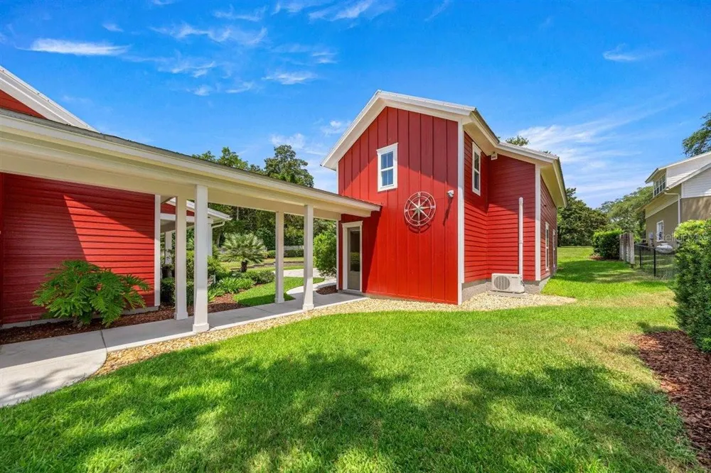 11940 SE 128TH PLACE ROAD Ocklawaha, FL 32179