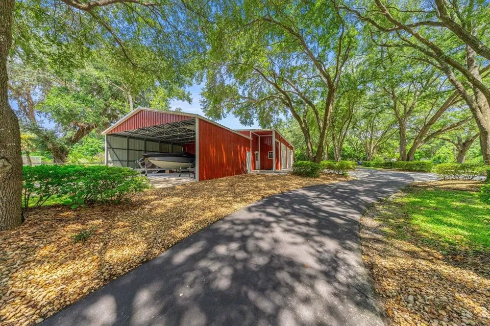 11940 SE 128TH PLACE ROAD Ocklawaha, FL 32179