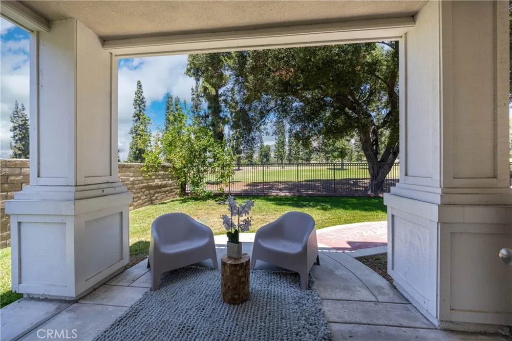 2225 Saratoga Lane Glendora, CA 91741