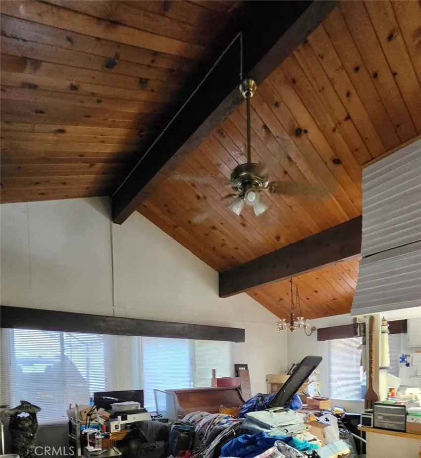 31861 Hollow Way Running Springs, CA 92382