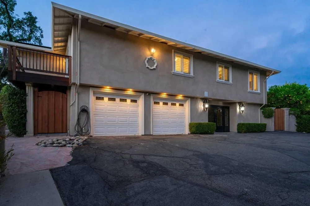 15333 Kennedy Road Los Gatos, CA 95032