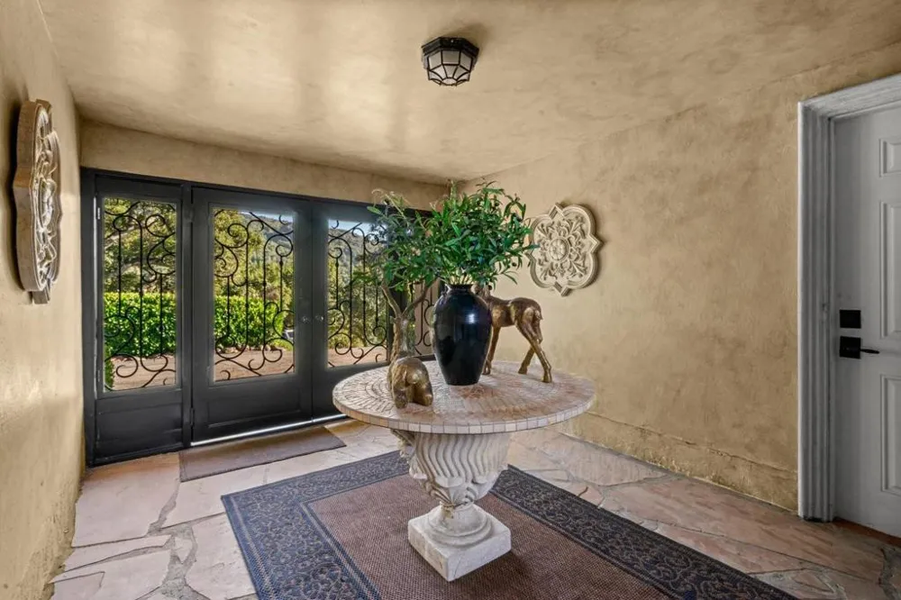 15333 Kennedy Road Los Gatos, CA 95032