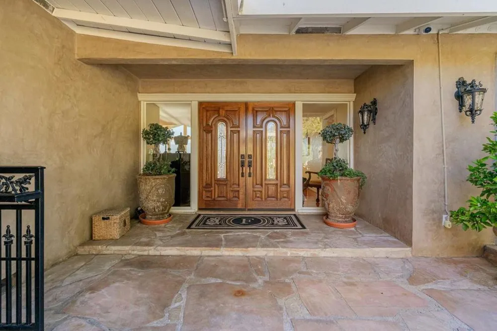 15333 Kennedy Road Los Gatos, CA 95032