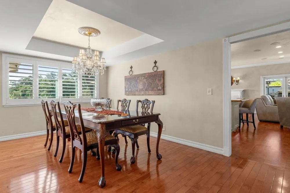 15333 Kennedy Road Los Gatos, CA 95032
