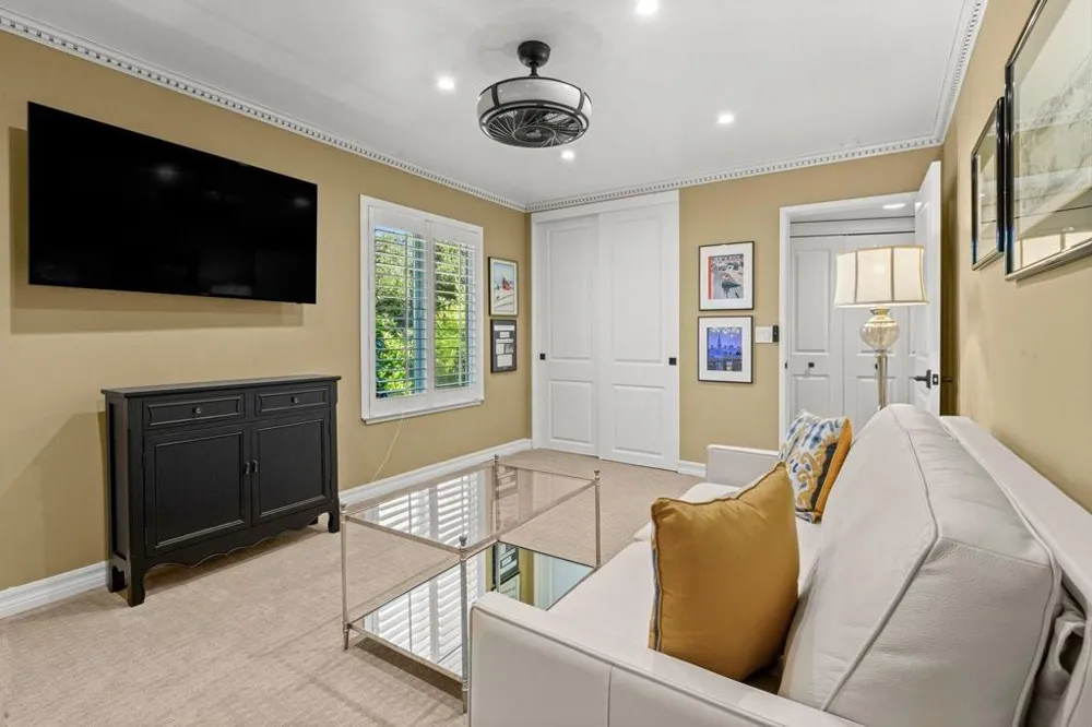 15333 Kennedy Road Los Gatos, CA 95032