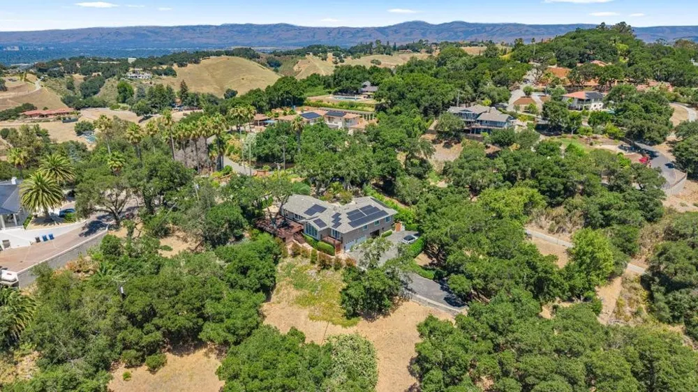 15333 Kennedy Road Los Gatos, CA 95032
