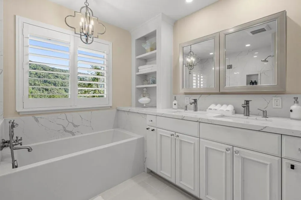 15333 Kennedy Road Los Gatos, CA 95032