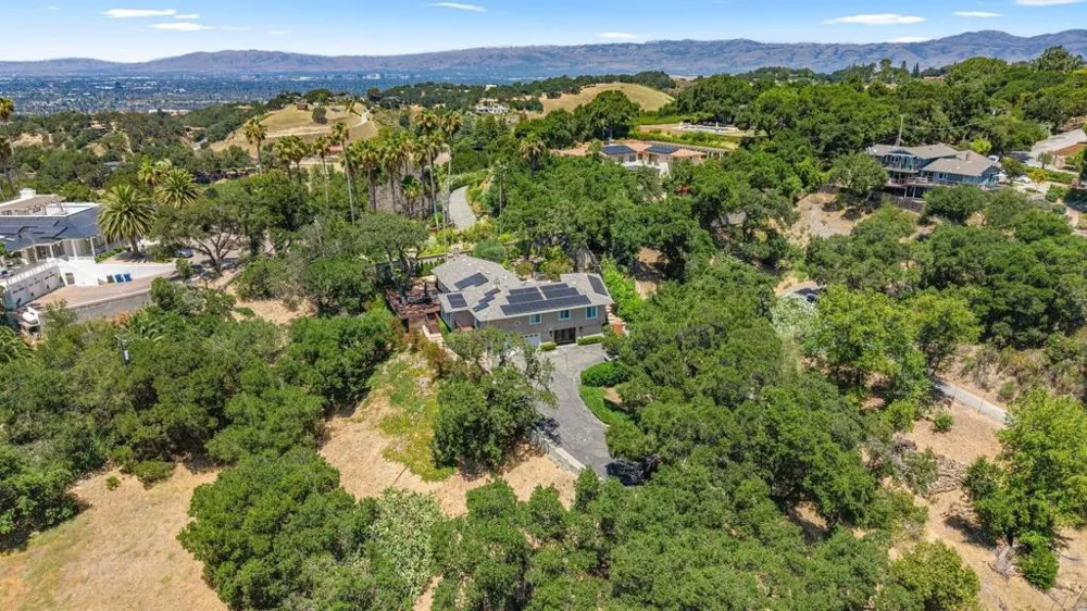 15333 Kennedy Road Los Gatos, CA 95032