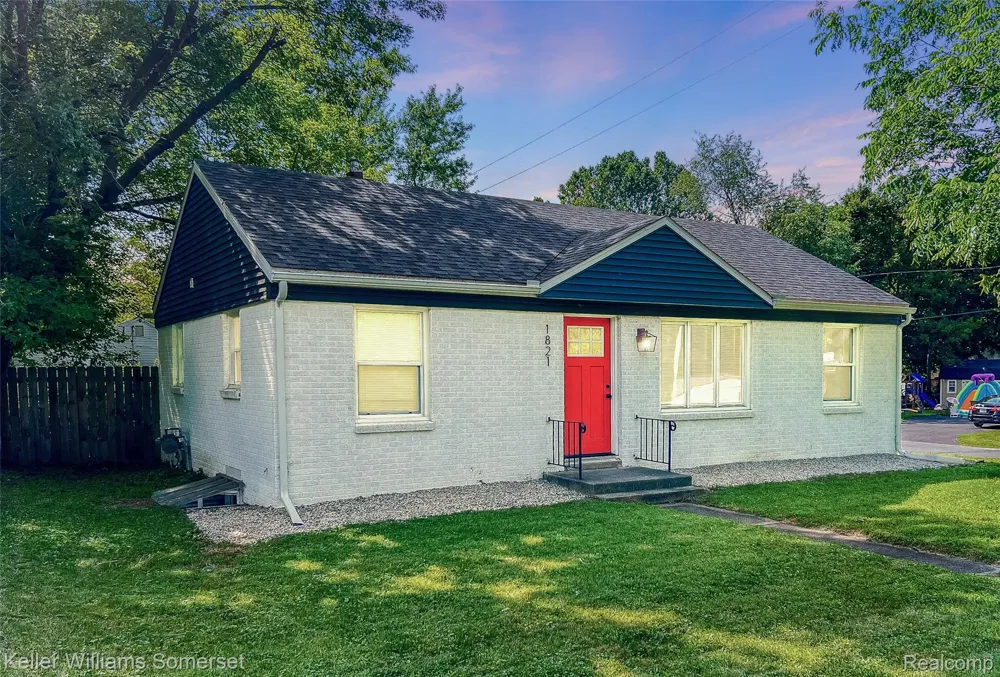 1821 Nazareth Road Kalamazoo Charter Township, MI 49048