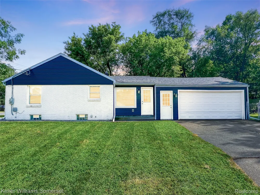 1821 Nazareth Road Kalamazoo Charter Township, MI 49048