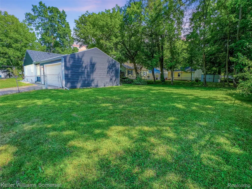 1821 Nazareth Road Kalamazoo Charter Township, MI 49048