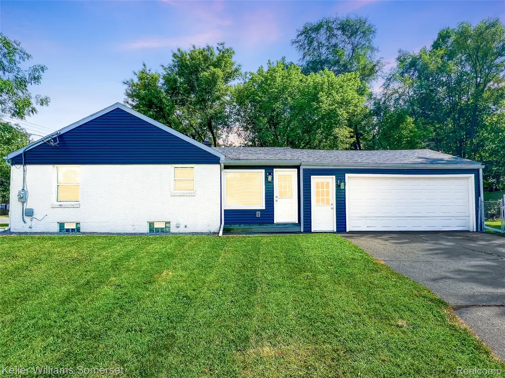 1821 Nazareth Road Kalamazoo Charter Township, MI 49048