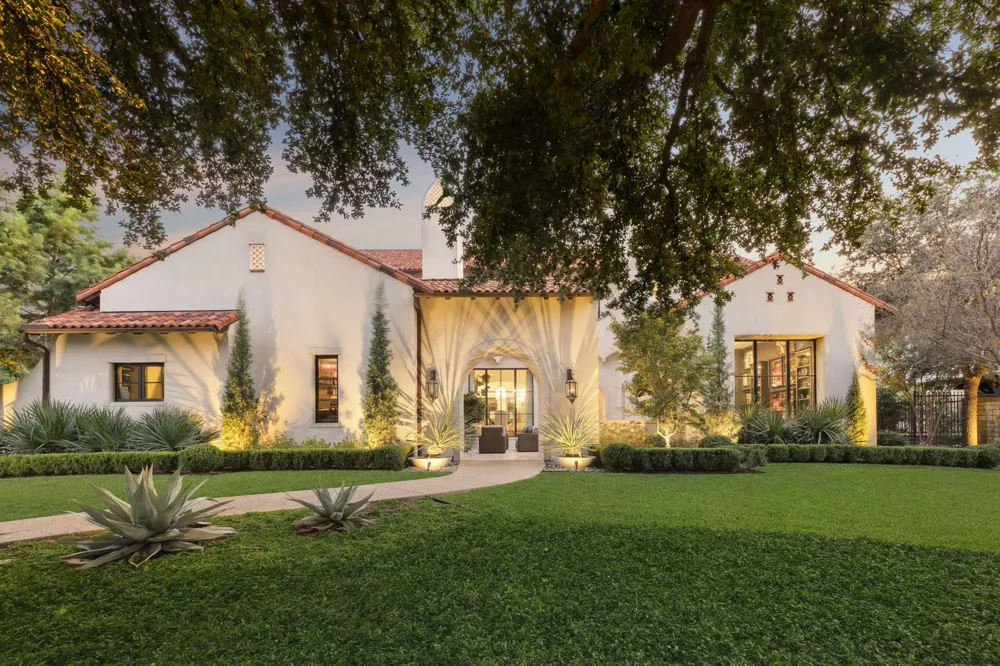 1402 Fountain Grass Court Westlake, TX 76262