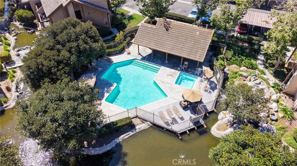 127 Lemon Irvine, CA 92618