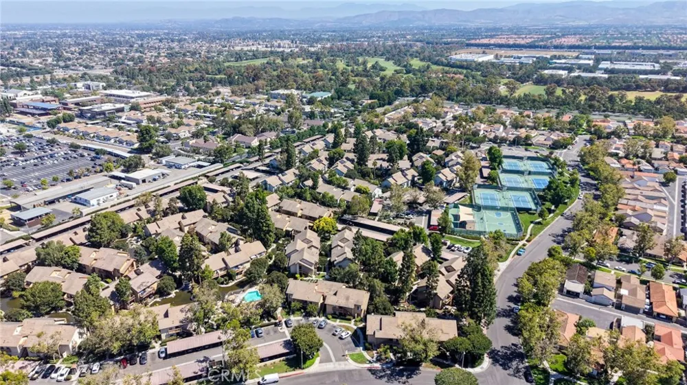 127 Lemon Irvine, CA 92618