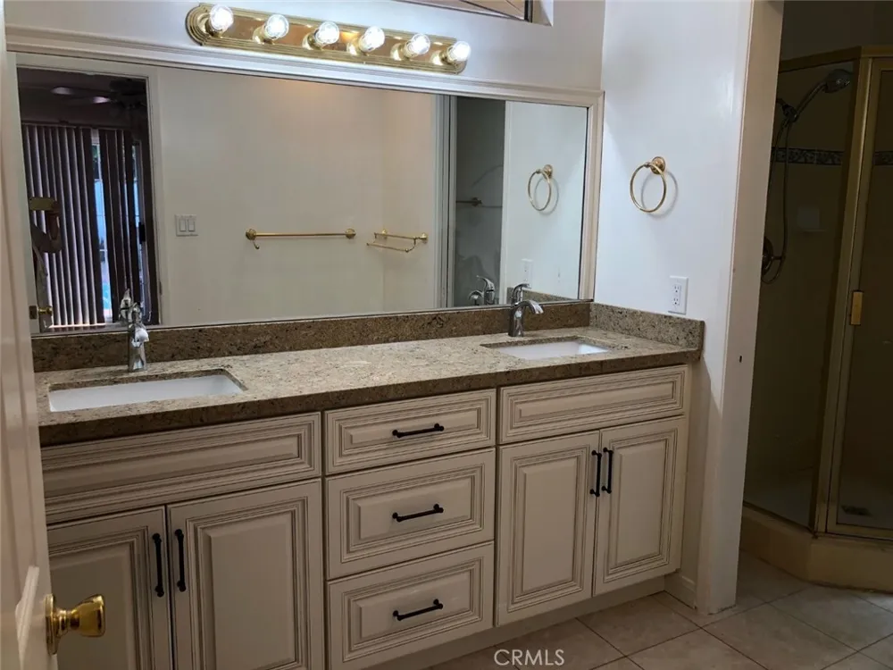 16816 Septo Street Granada Hills, CA 91343