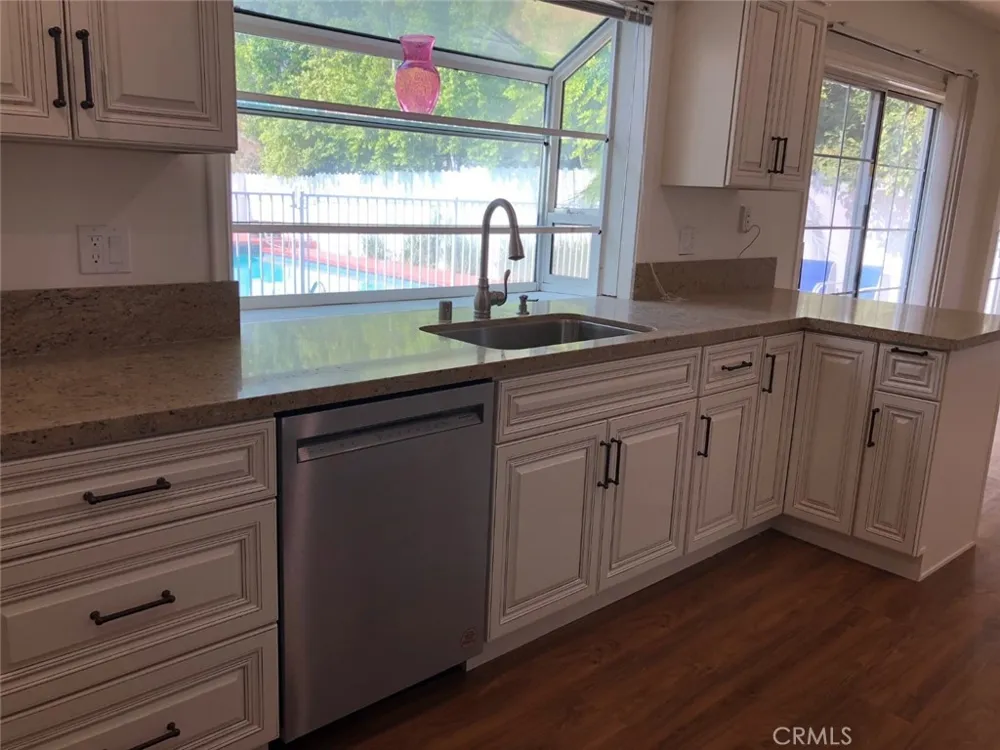 16816 Septo Street Granada Hills, CA 91343