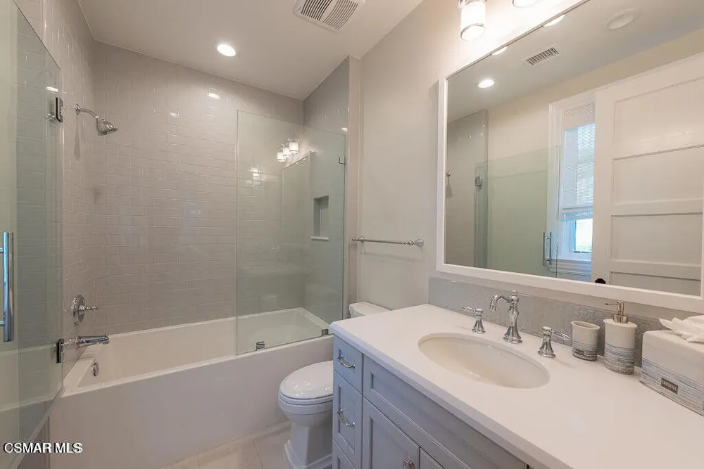 2969 Calbourne Lane Westlake Village, CA 91361