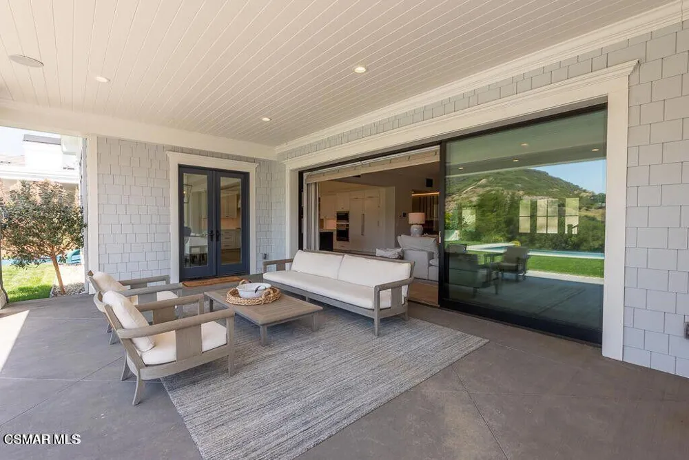 2969 Calbourne Lane Westlake Village, CA 91361