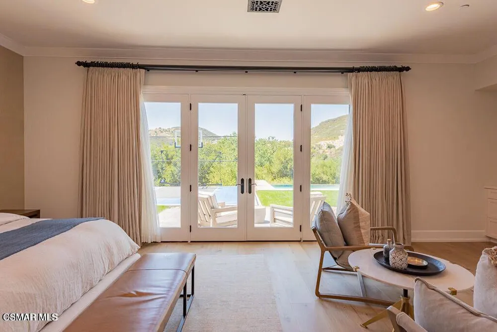 2969 Calbourne Lane Westlake Village, CA 91361