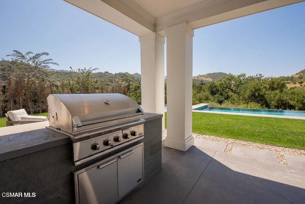 2969 Calbourne Lane Westlake Village, CA 91361