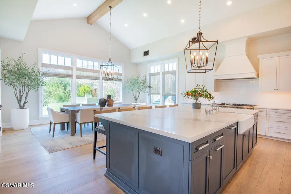 2969 Calbourne Lane Westlake Village, CA 91361