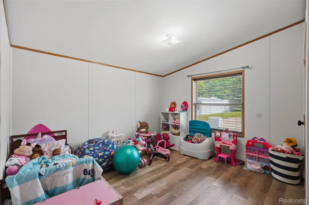 4634 Butternut Street Clarkston City, MI 48348